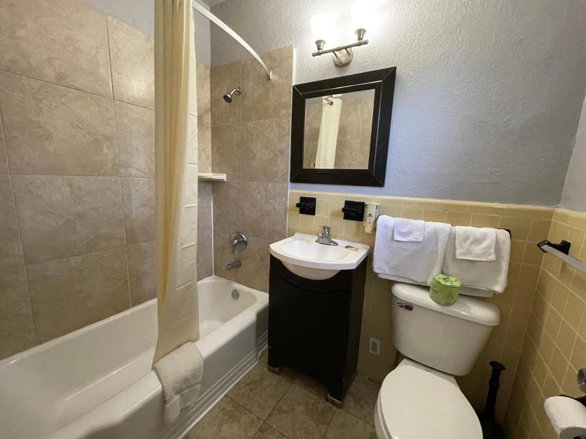 American Inn Of Daytona Дейтона-Бич Экстерьер фото