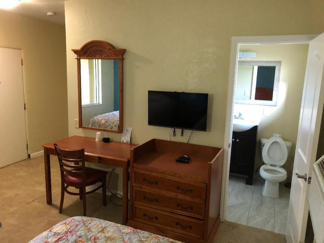 American Inn Of Daytona Дейтона-Бич Экстерьер фото